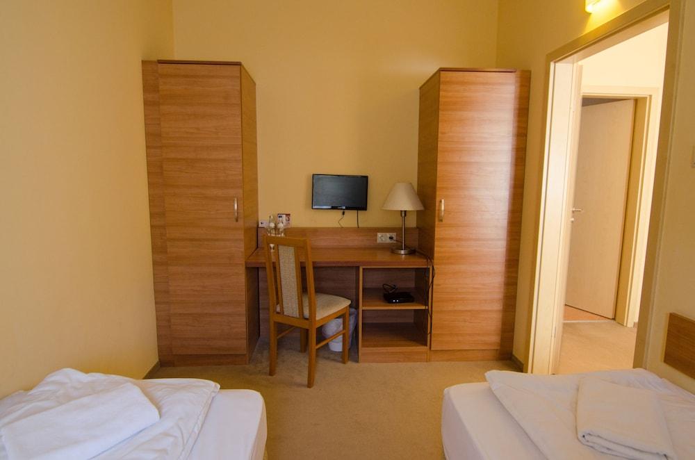 Hotel Civitas Sopron Eksteriør billede